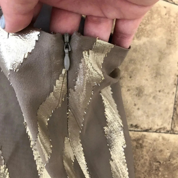 Women's Alice & Trixie Silk Skirt w/ Metallic Gold Accents - Sz. M - Picture 4 of 4